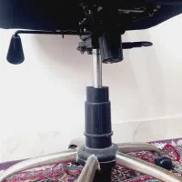 صندلی چرخ دار اداری