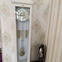 ساعت پایه دار