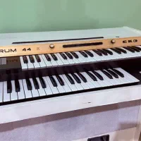 ارگ عتیقه ایتالیایی بیش از ۶۰ سال قدمت