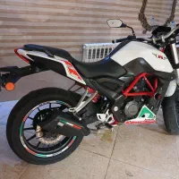 بنلی ۲۵۰ استثنایی مدل۹۵ ایتالیا شتاب وحشی