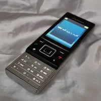 سونیاریکسون j20i هازل