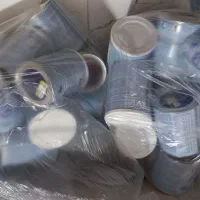 تعدادی قوطی خالی