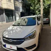 آریزو ۵ مدل ۱۴۰۱ گارانتی فعال