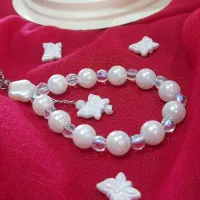 فروش ویژه ی آویز گوشی وفلش وکیف وشلوار،نیم ست