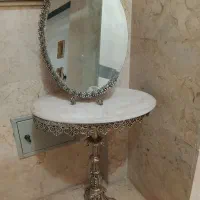 آیینه وکنسول