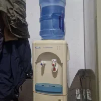 آب سرد کن  و آب گرم کن کاملا سالم