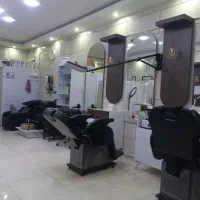 جذب نیروی‌حرفه‌ای ناخن،فیشیال وآرایش دائم استخدام