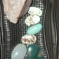 سنگ قیمتی‌اصل.‌قدیمی‌.تراش نخورده.