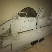 دوعدد قیچی میلگرد بر مینی سنگ و شیلنگ