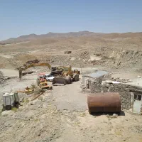 نگهبان با اقامت ماهانه در خانه در معدن با جای خواب