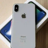 ایفون xs