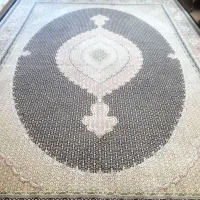 یک تخته فرش ریزه ماهی۱۲متری