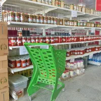 نیرو فروشگاه برای صندوق داری و نیروی کار