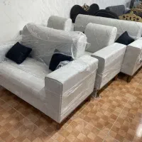 مبل.    مارال