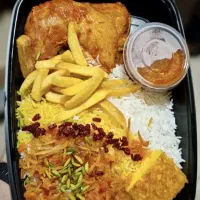 سرآشپز و کمک آشپز سنتی و فستفود کارگر ظرف شور