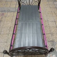 تخت خواب..