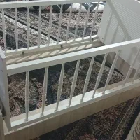 تخت نوزاد .گهواره دار