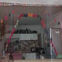 پرده سنتی منگوله دار