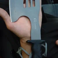 تبر کمپینگ و کوهنوردی