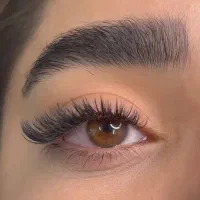 کاشت مژه