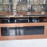 میز اداری و میز کشو دار