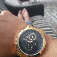ساعت طلایی