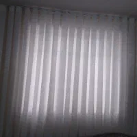 پرده جنس پتینه ای   یک ماه نصب شده نو