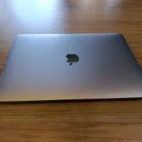 Mac book air  i8 256 2020