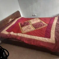تخت دونفره
