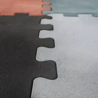 کفپوش باشگاه بدنسازی گرانول / تایل گرانولی باشگاهی