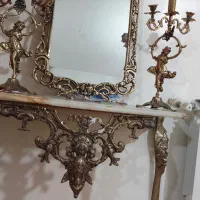 آینه و شمعدان برنجی