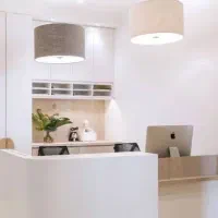 رسپشن کلینیک زیبایی