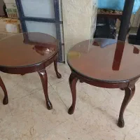 دو عدد میز عسلی دایره ای  و یک عدد میز وسط مربع