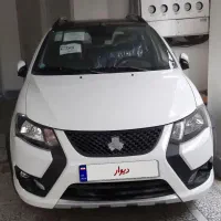 کوییک R سفید مشکی