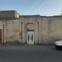 فروشی ویلایی کلنگی میرزا شیرازی