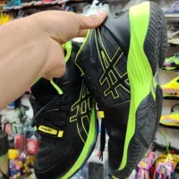 انواع کفش فوتبال فوتسال والیبال اسپرت