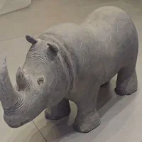 مجسمه کرگدن