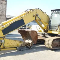 بیل مکانیکی کوماتسو ۲۲۰ خط ‌۸ مدل ۲۰۱۶ بندرعباس