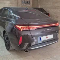 کی ام سی j7