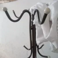 جالباسی ایستاده