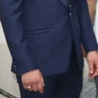 کت شلوار و جلیقه و کراوات