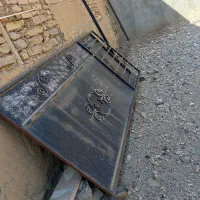 درب آهنی