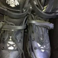 کفش اسکیت حرفه ای در حد نو