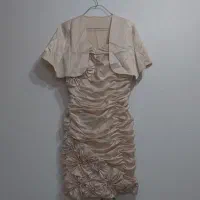لباس مجلسی یک بار پوشیده