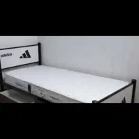 دوعدد تخت با دوتا تشک