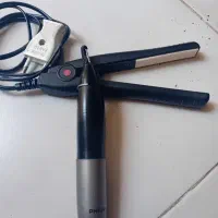 اوتو مو کوچک و یک ماشین مو زن بینی و روی گوش