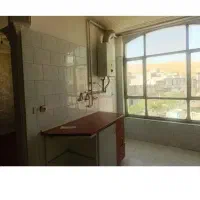 یک-واحد-اجاره-طبقه-سوم