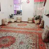 خونه-دوطبقه-جای-امن-با-همسایگان-خوب