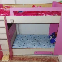 تخت دو طبقه