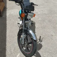 موتور سیکلت200